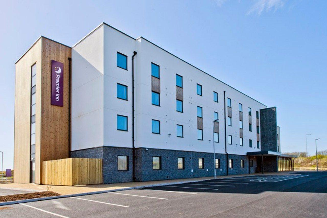 Premier Inn Holyhead Εξωτερικό φωτογραφία